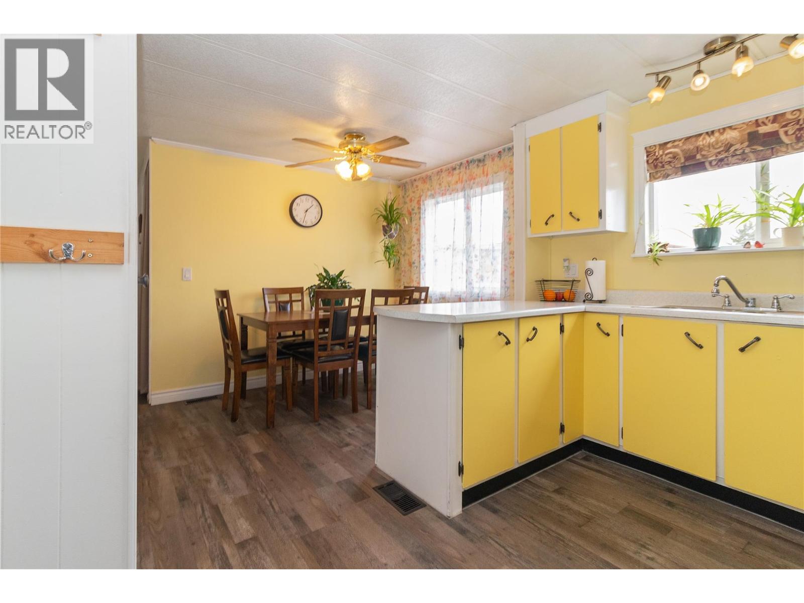 3745 Lakeshore Road Unit# 141, Kelowna