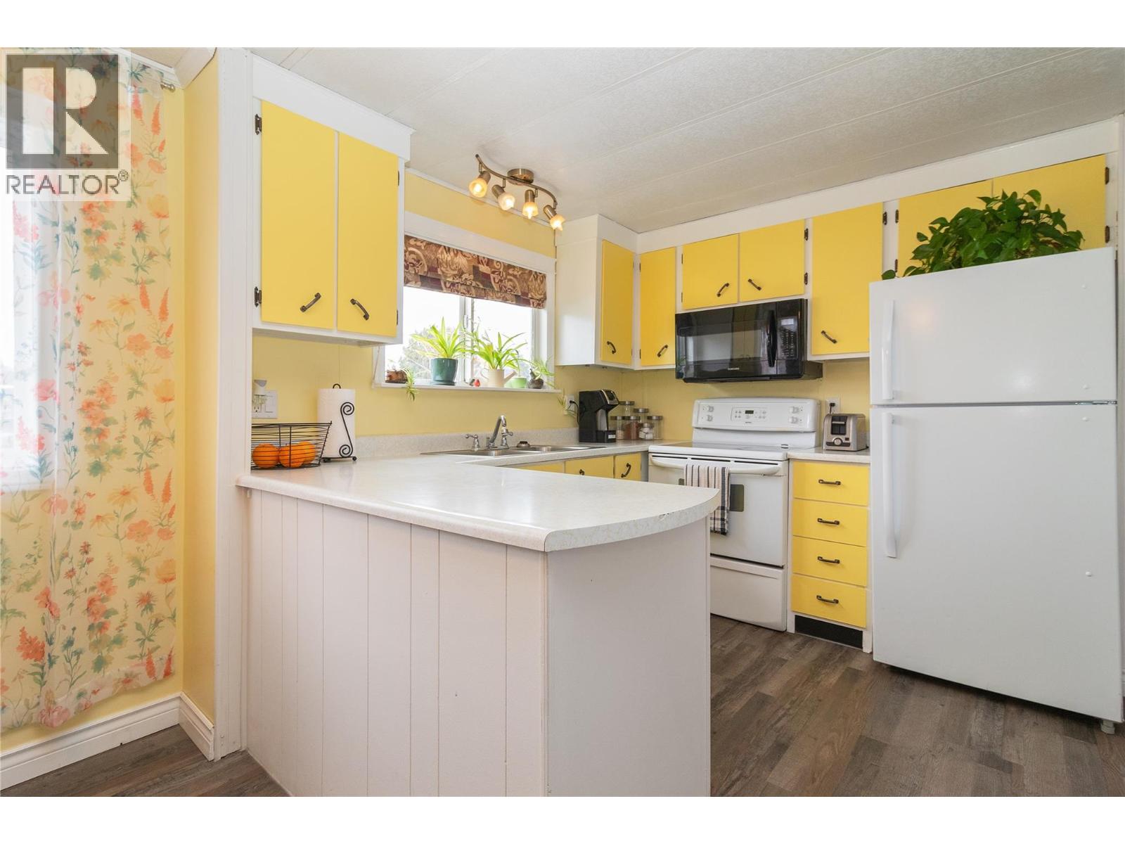 3745 Lakeshore Road Unit# 141, Kelowna