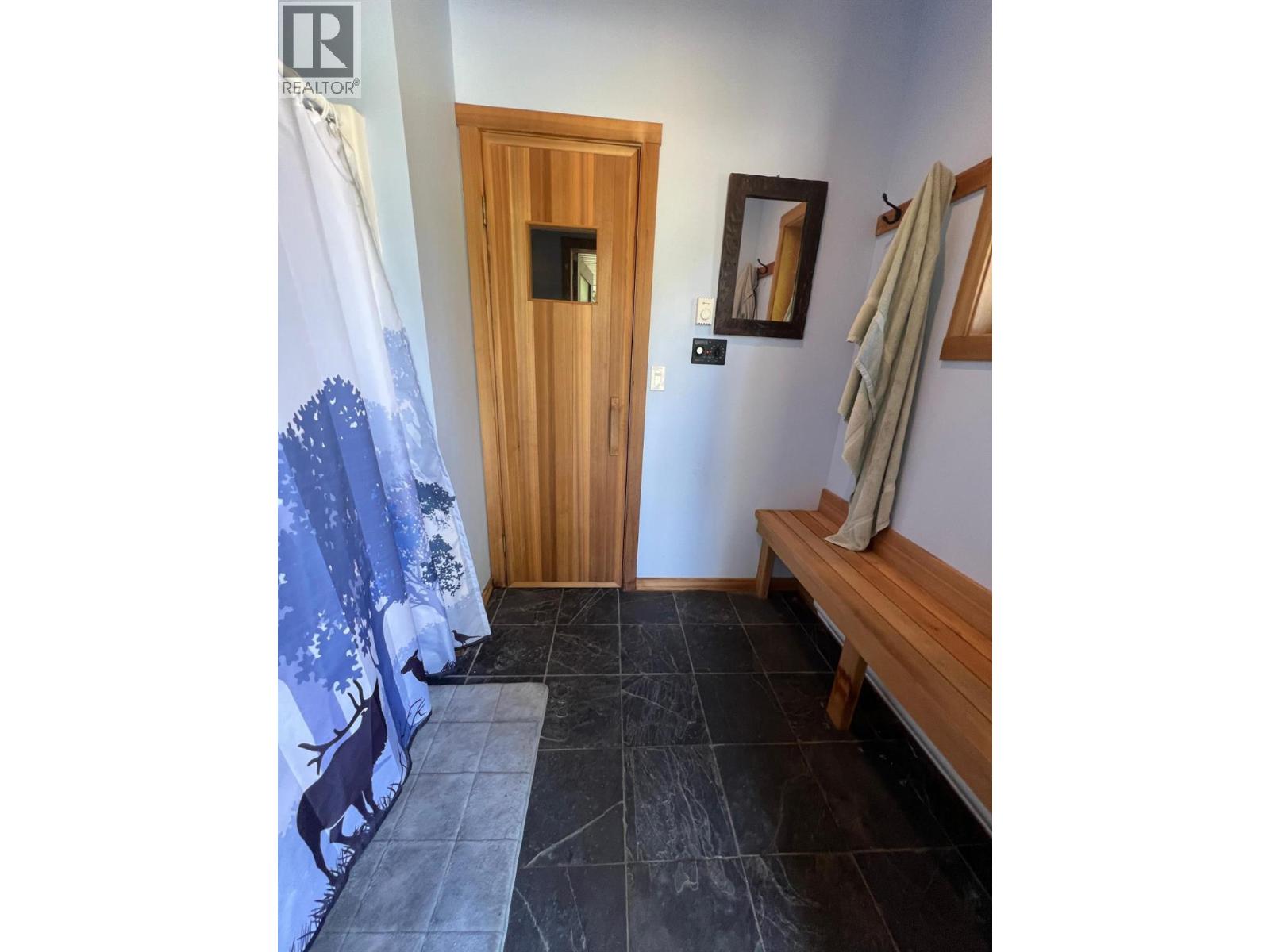 2660 SHOREACRES-GOOSE CREEK Road - 51