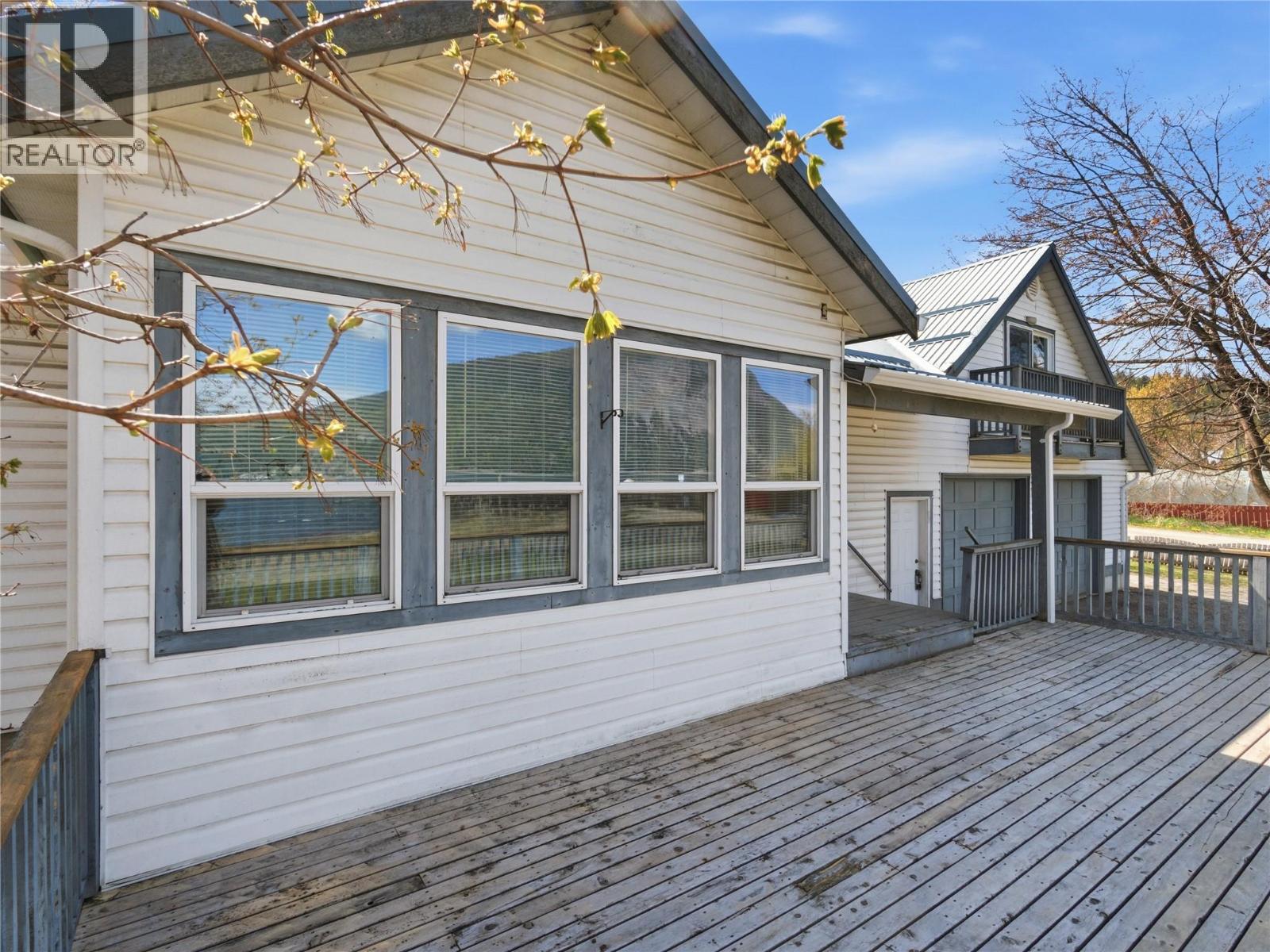 5041 75 Avenue NE - 10