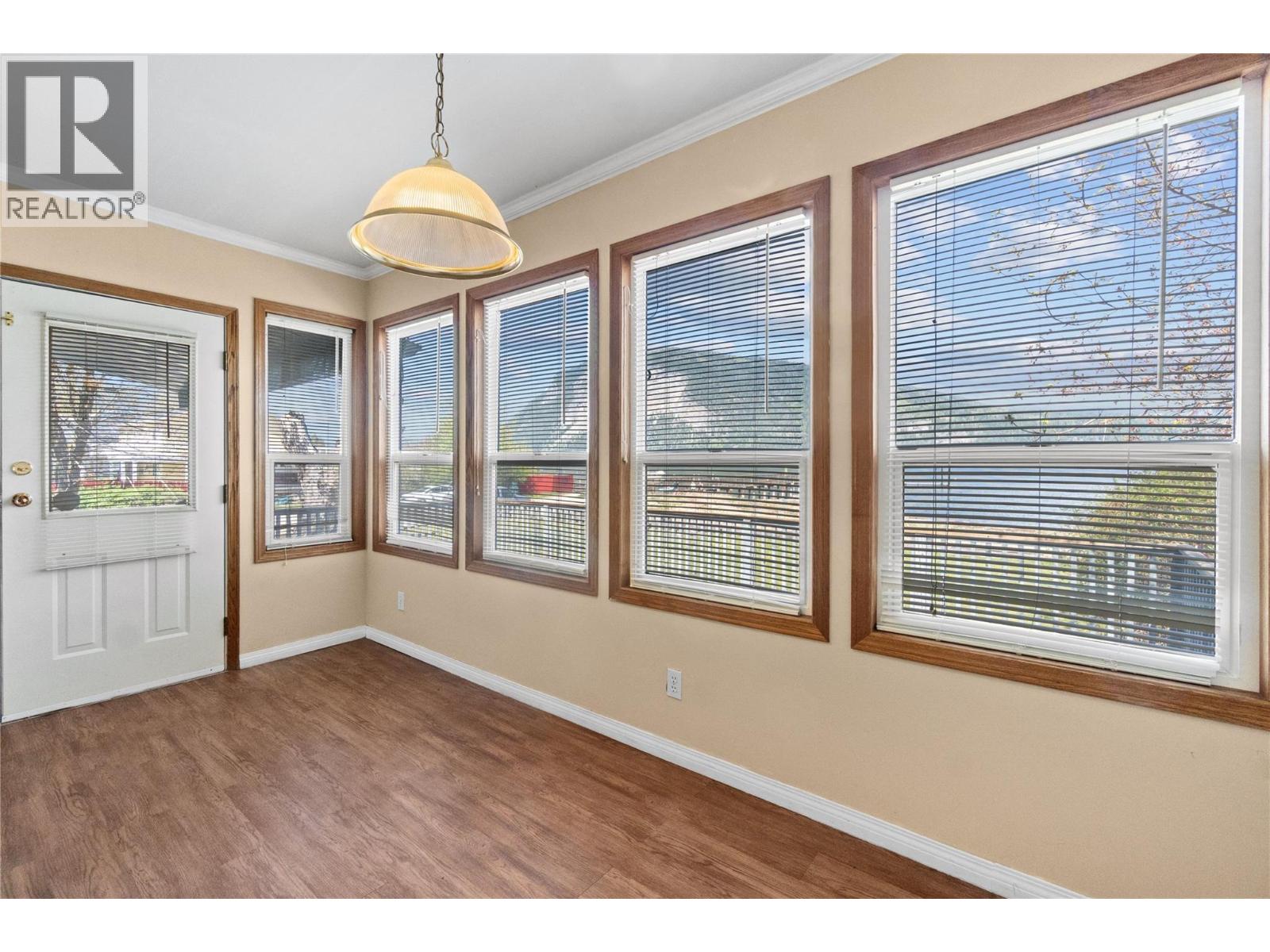 5041 75 Avenue NE - 17