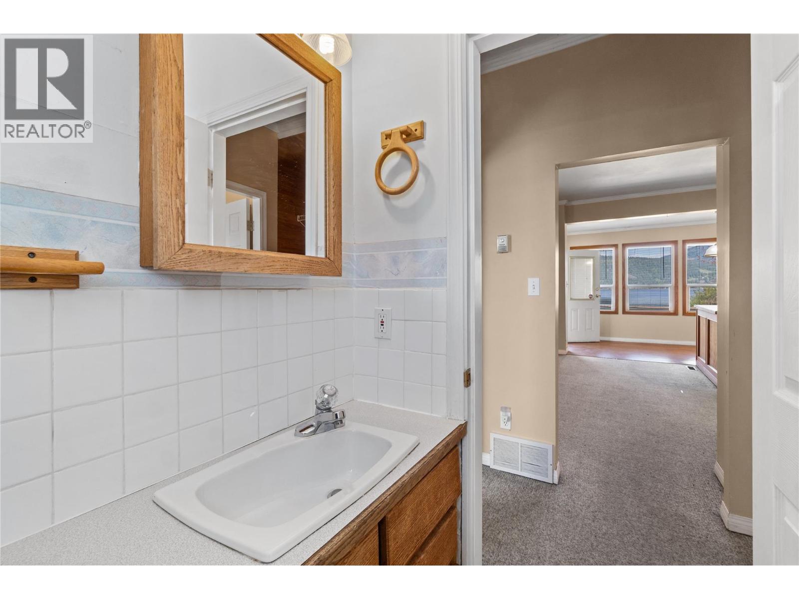 5041 75 Avenue NE - 38