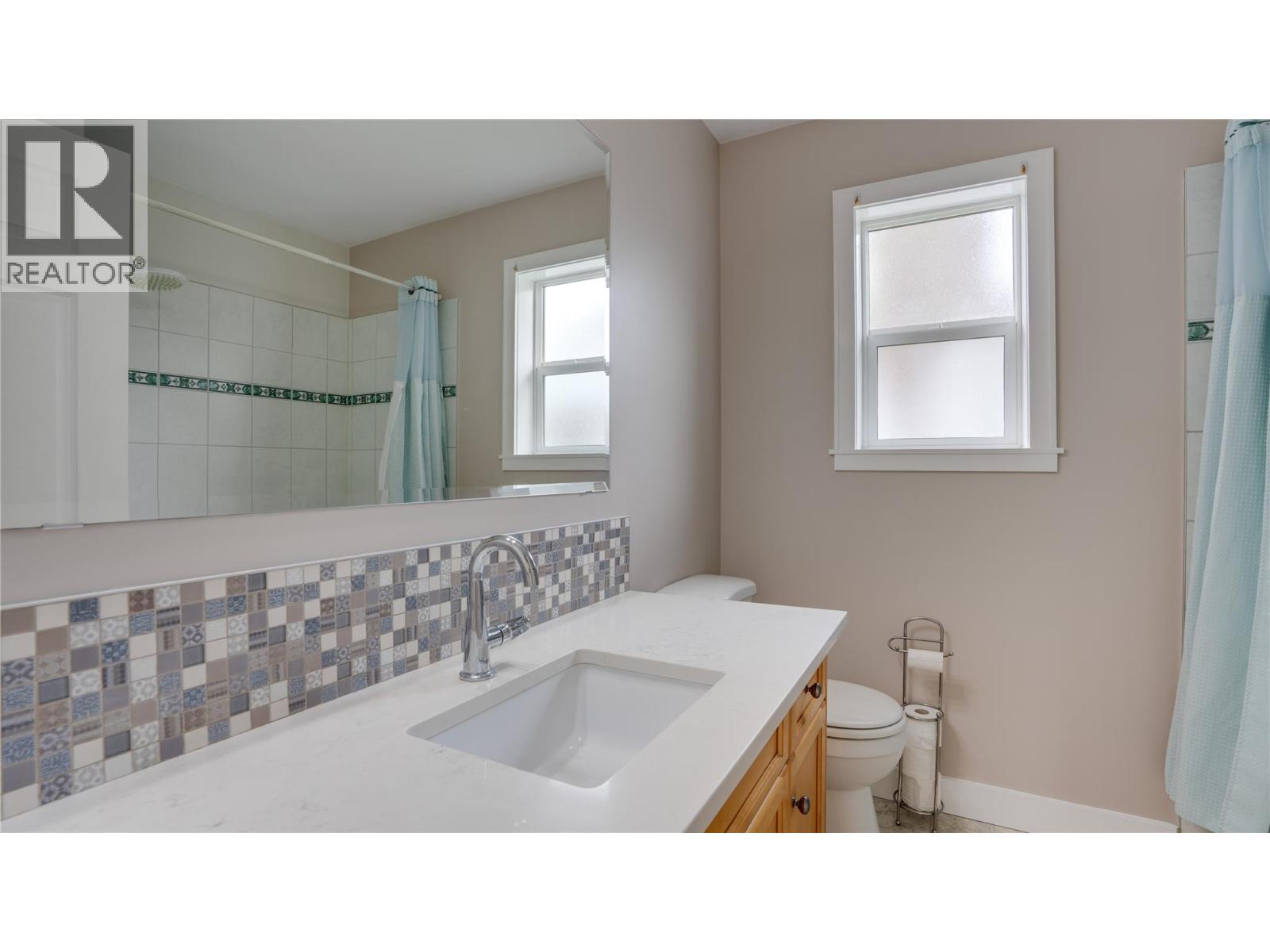 3001 18 Avenue, Vernon