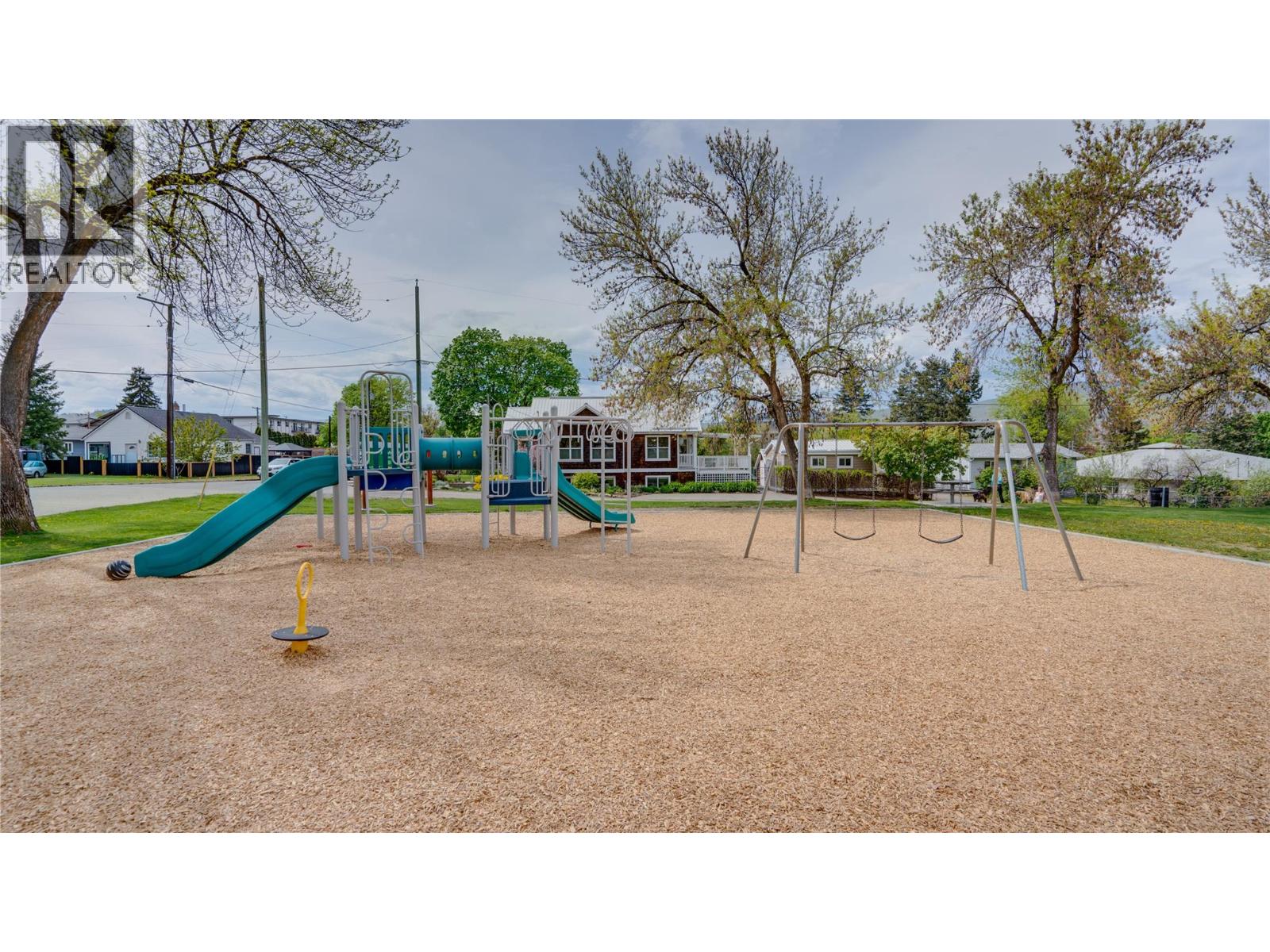 3001 18 Avenue, Vernon