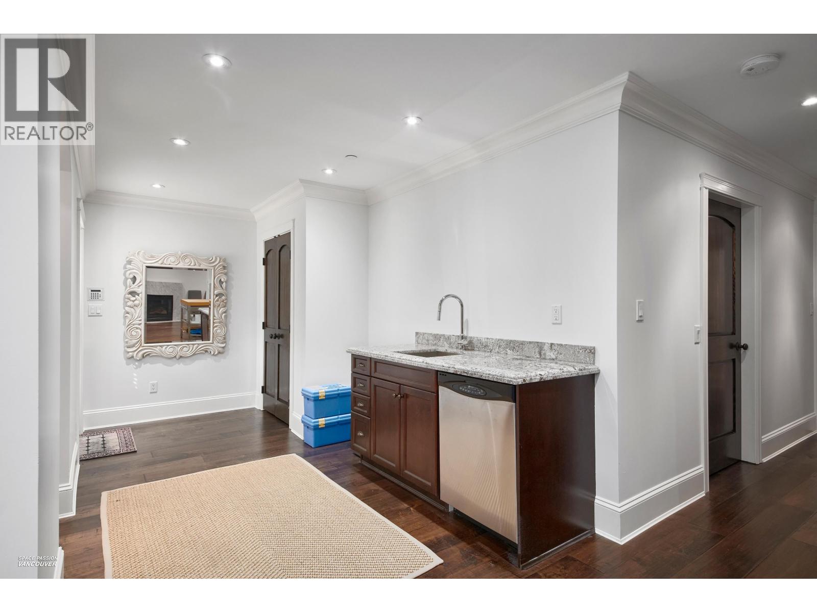 2262 W 36TH AVENUE, Vancouver