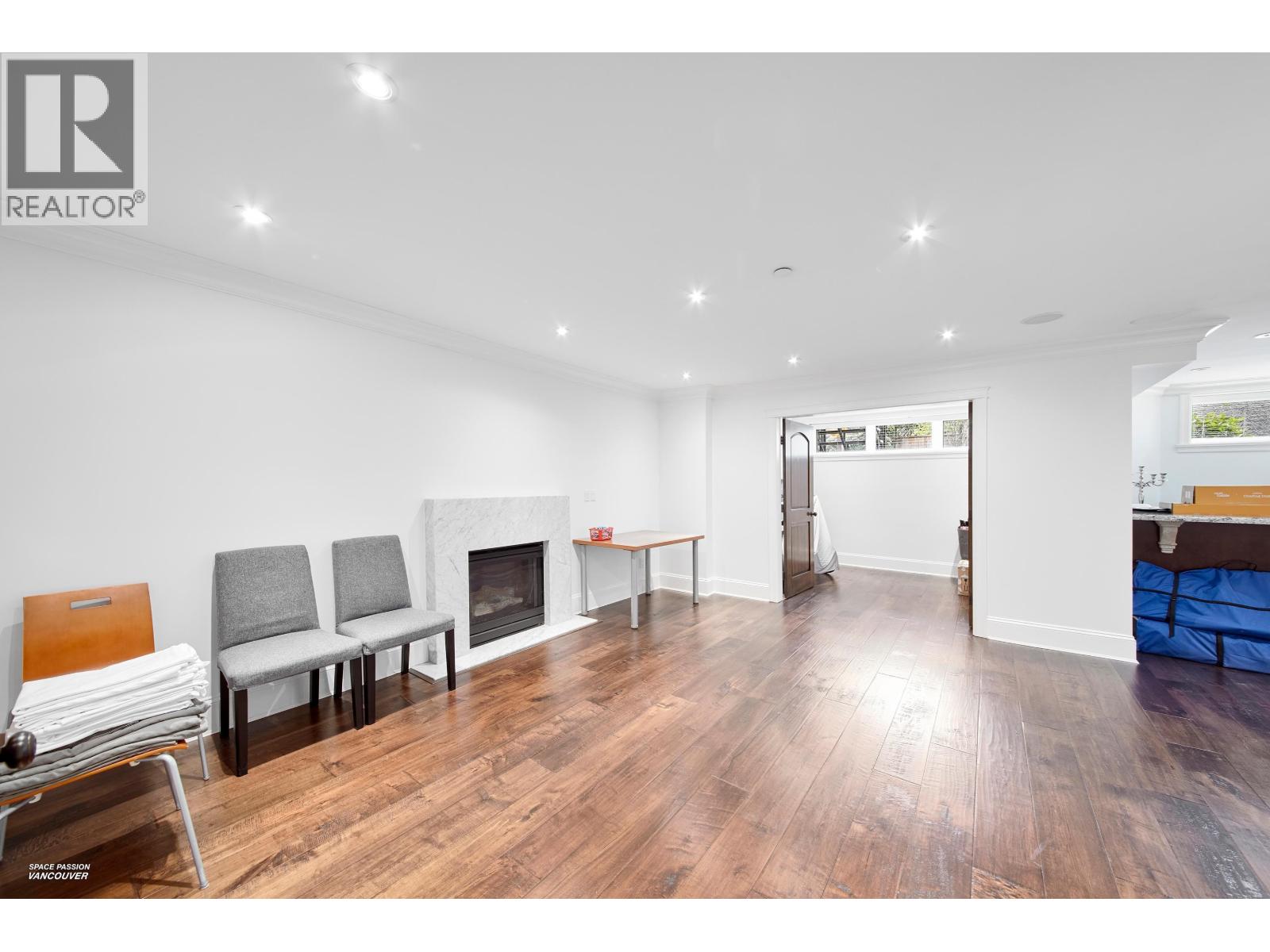 2262 W 36TH AVENUE, Vancouver