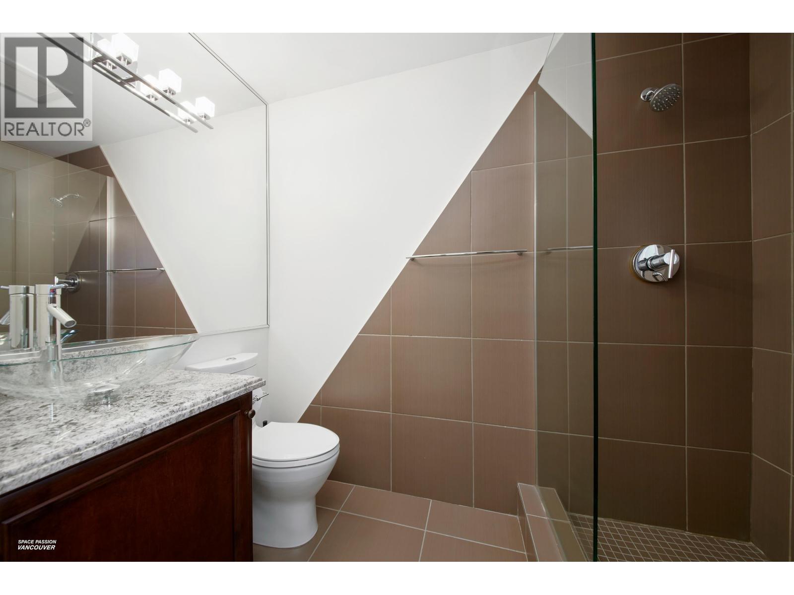 2262 W 36TH AVENUE, Vancouver