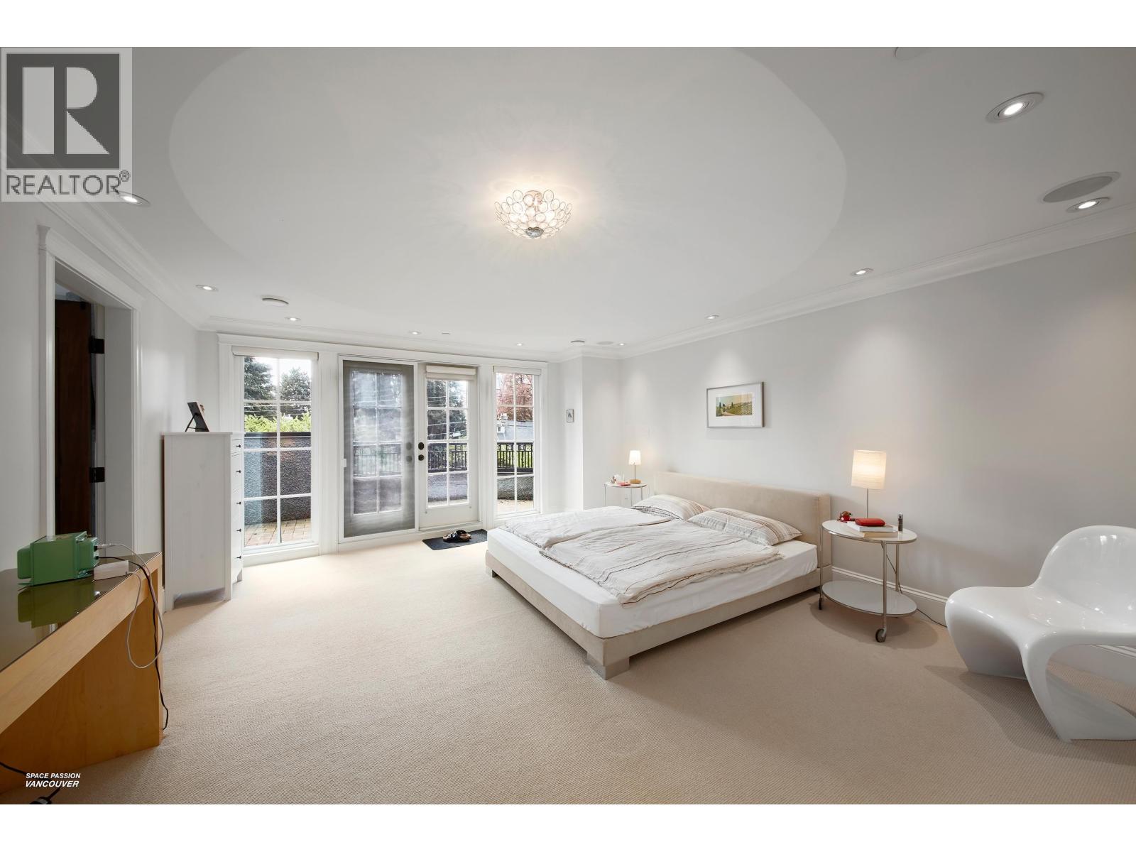 2262 W 36TH AVENUE, Vancouver