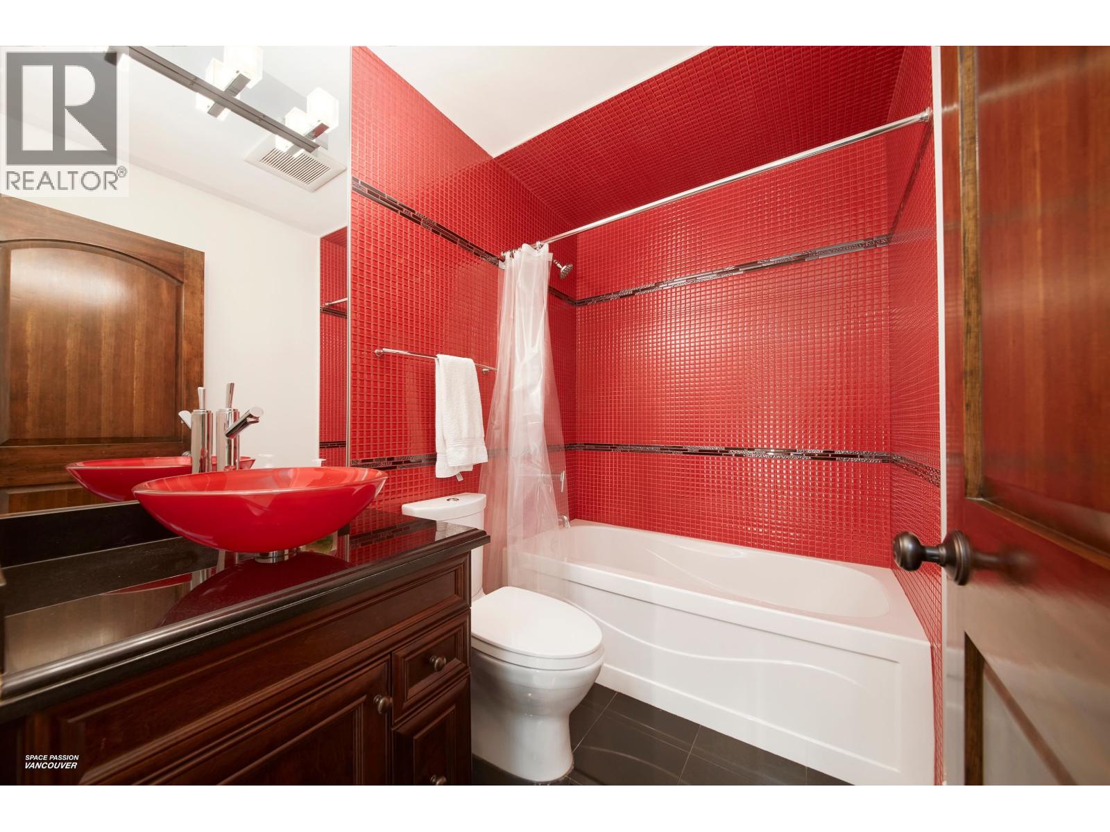2262 W 36TH AVENUE, Vancouver