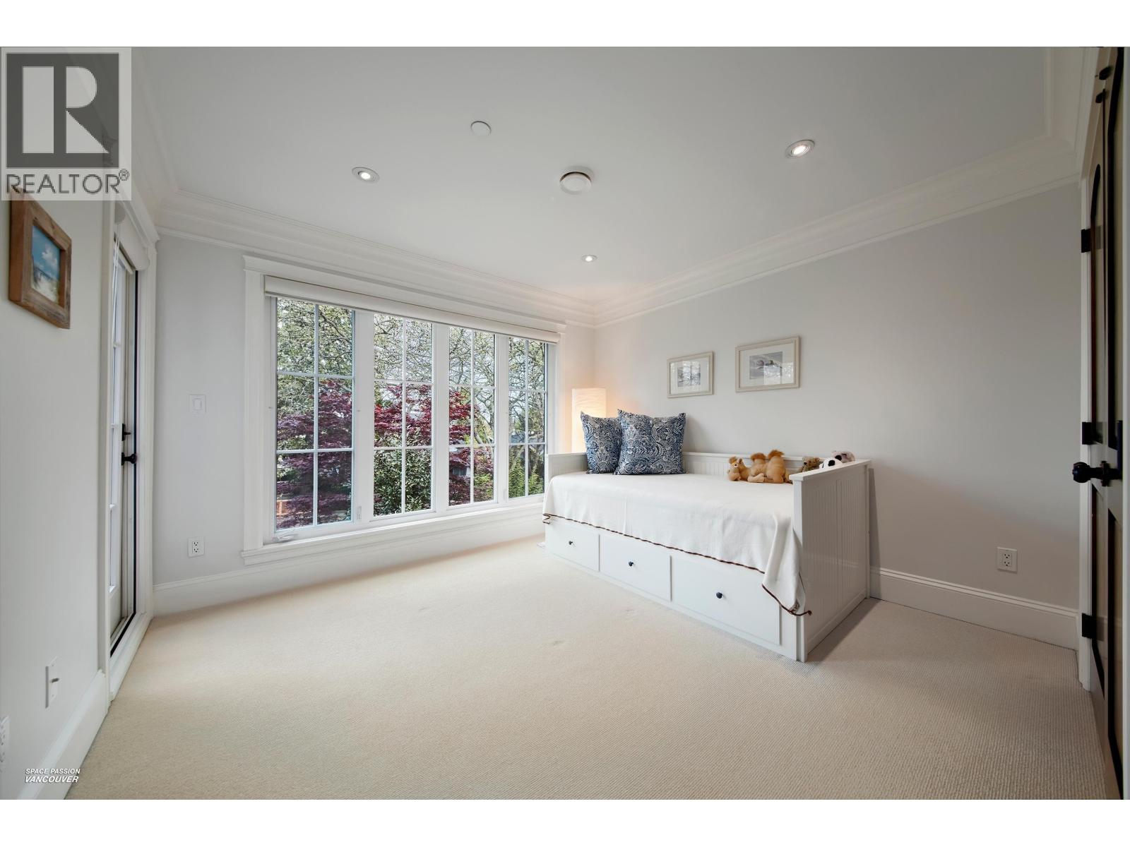 2262 W 36TH AVENUE, Vancouver