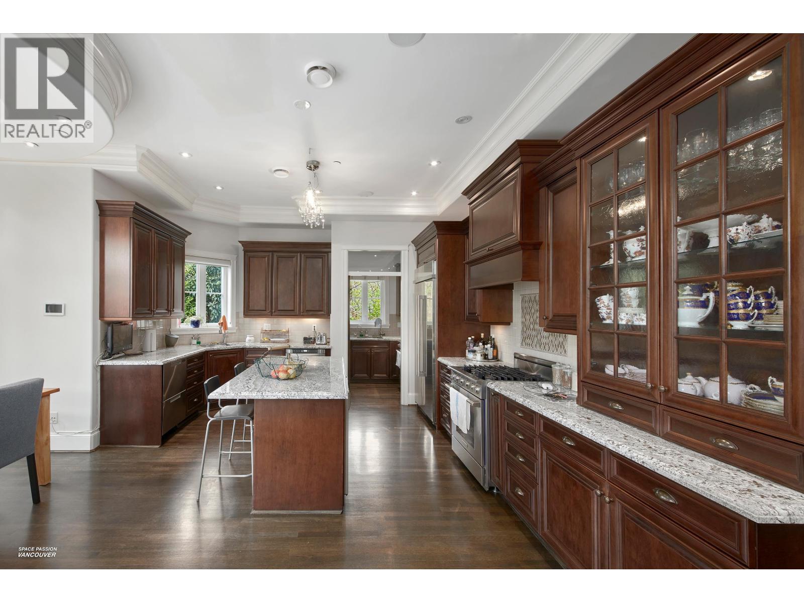 2262 W 36TH AVENUE, Vancouver
