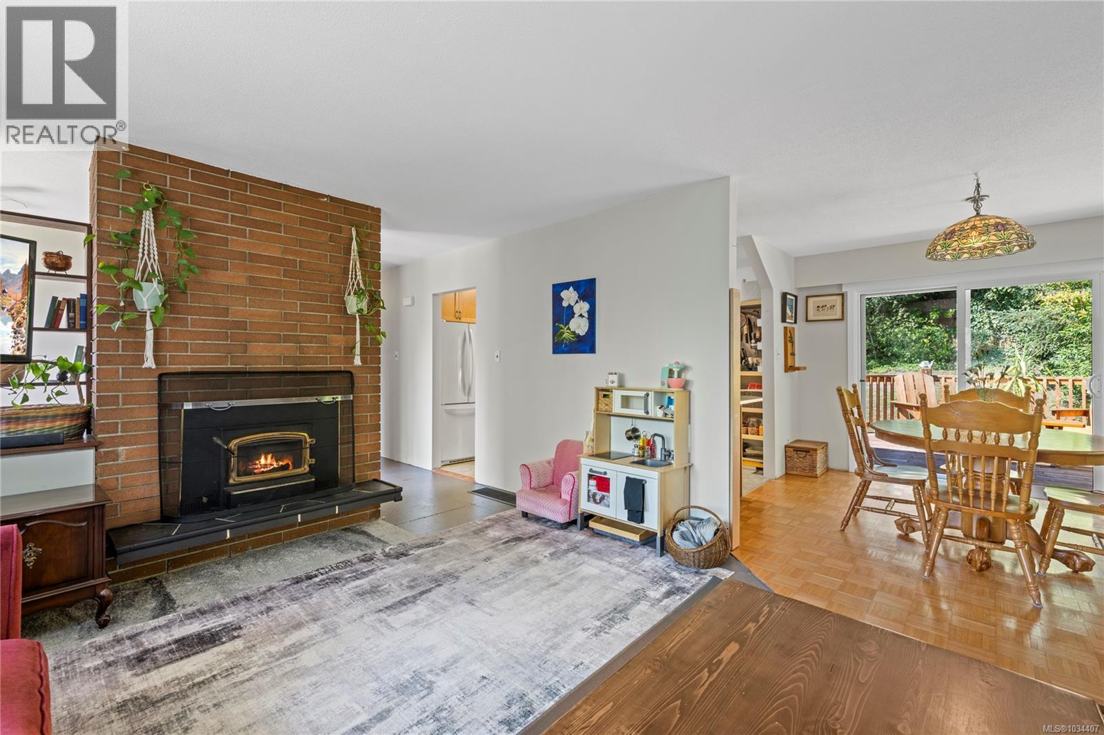 1402 White St - 13