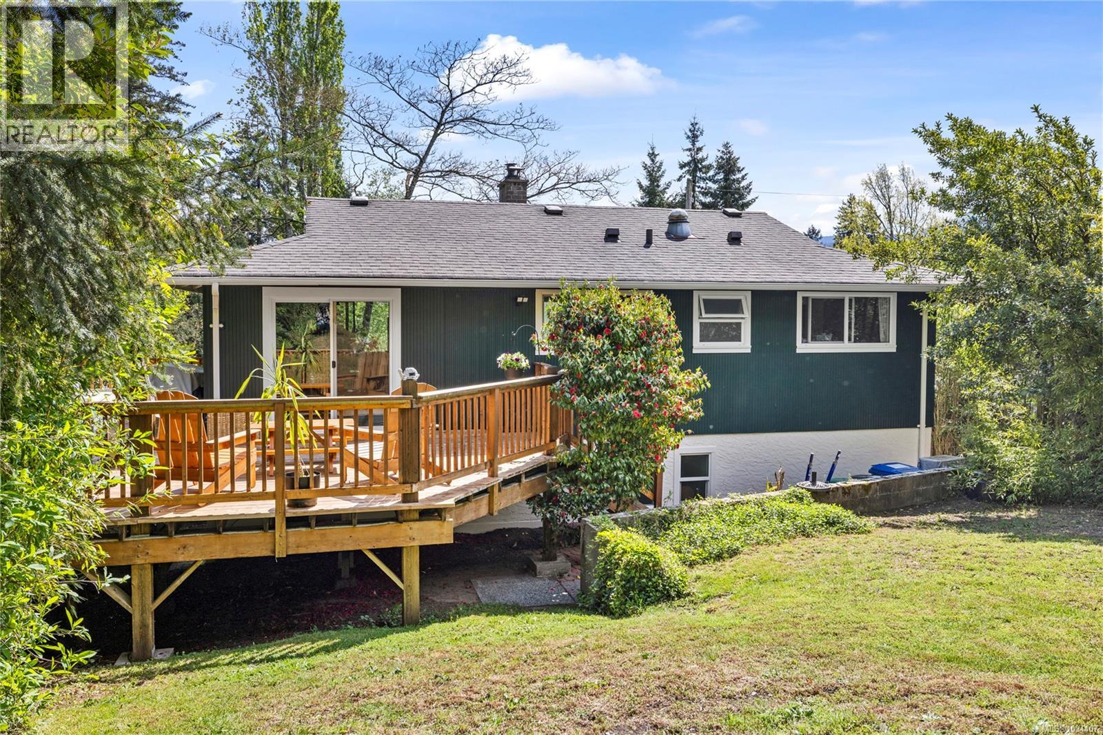 1402 White St - 36
