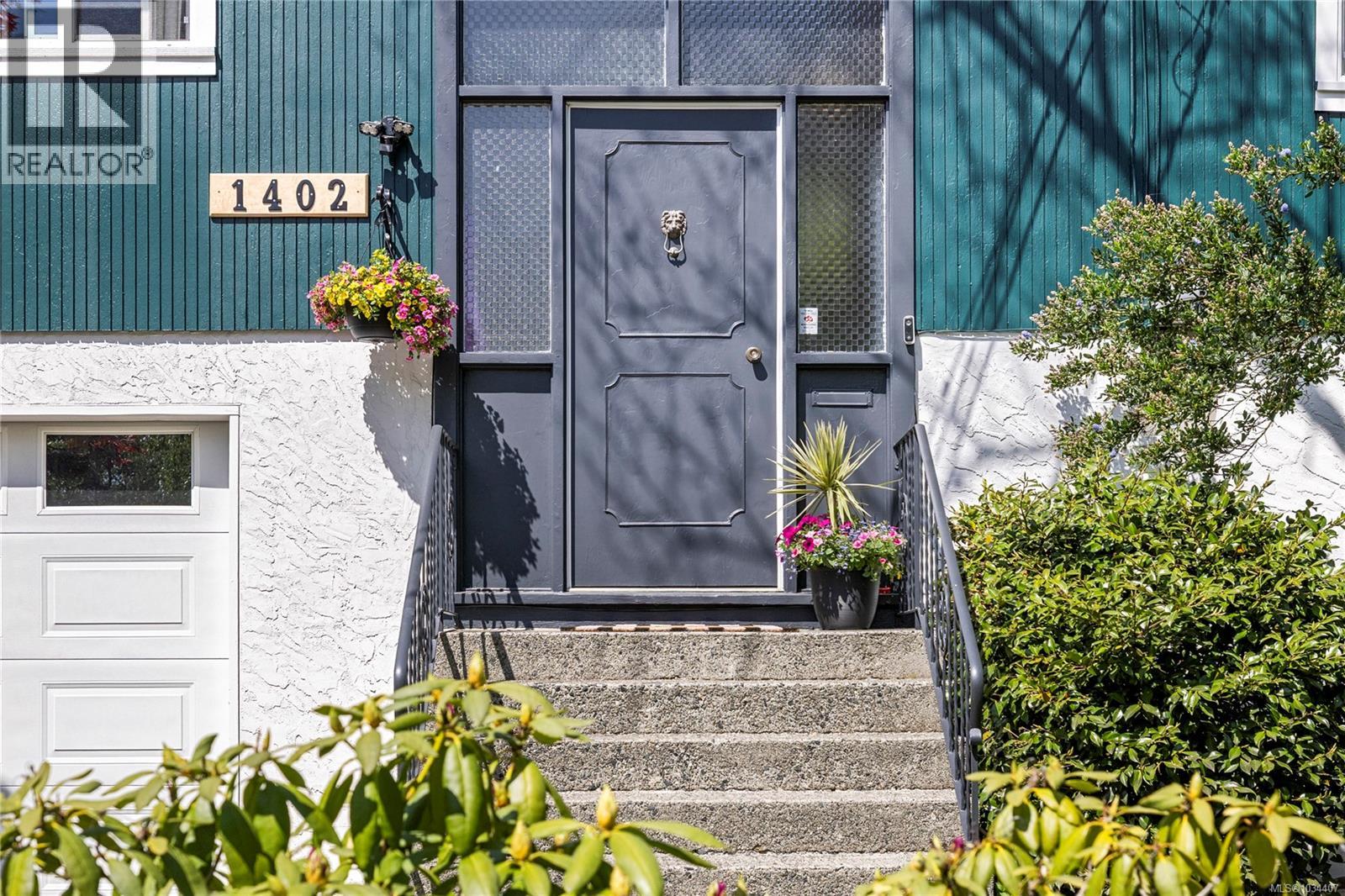 1402 White St - 39