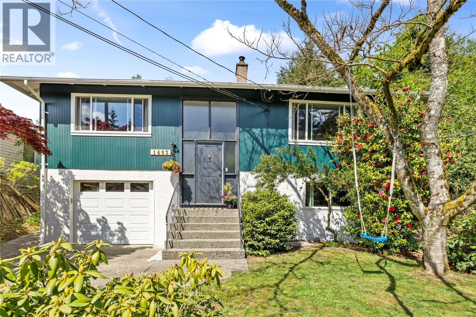 1402 White St - 40