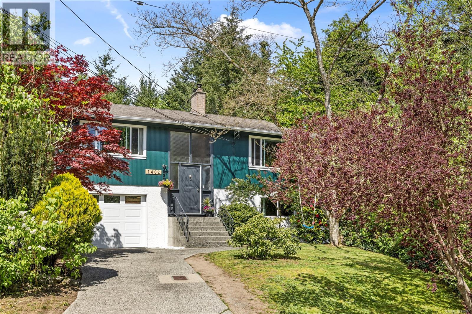 1402 White St - 44
