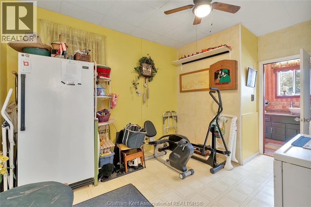 22912 Merlin ROAD - 16
