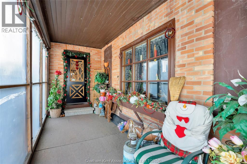 22912 Merlin ROAD - 24