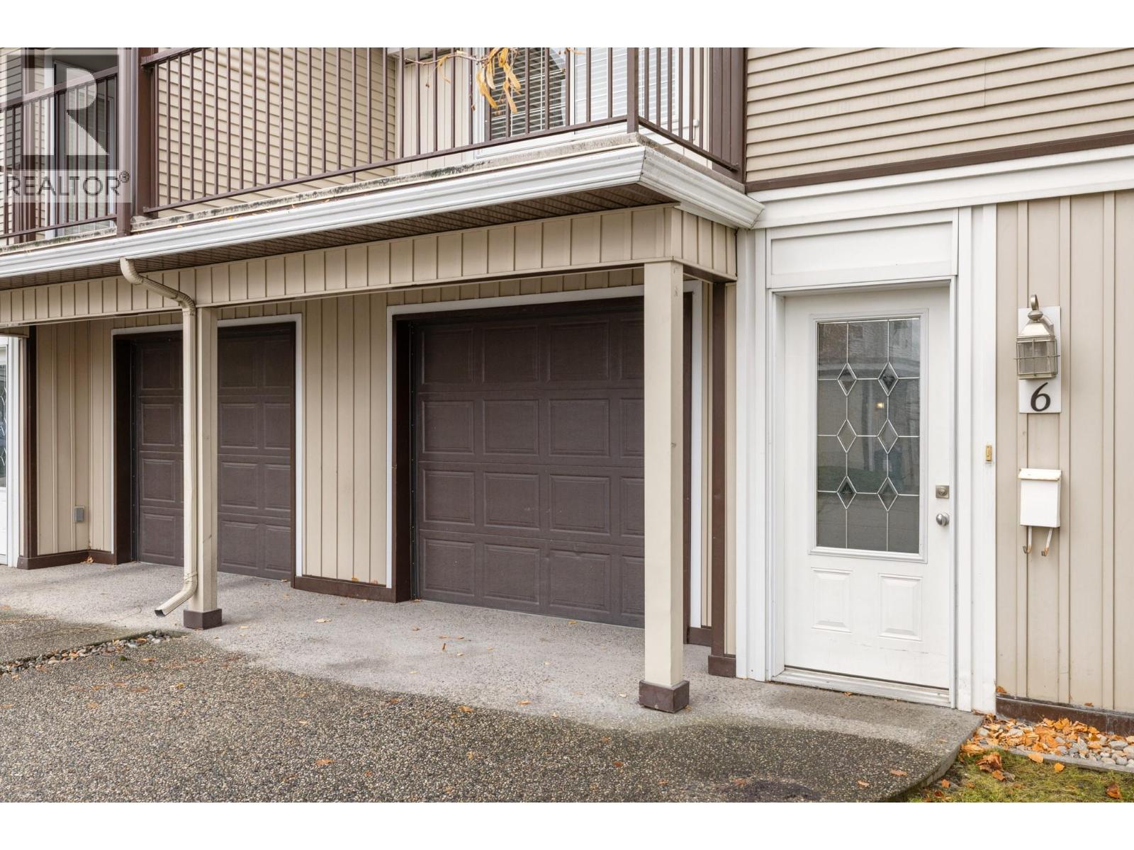 #6 124 Mills Road - 26