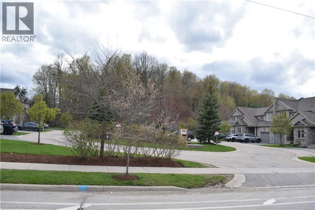 795 LAURELWOOD Drive Unit# A3, Waterloo, Ontario, N2V0A3 — Photo 3