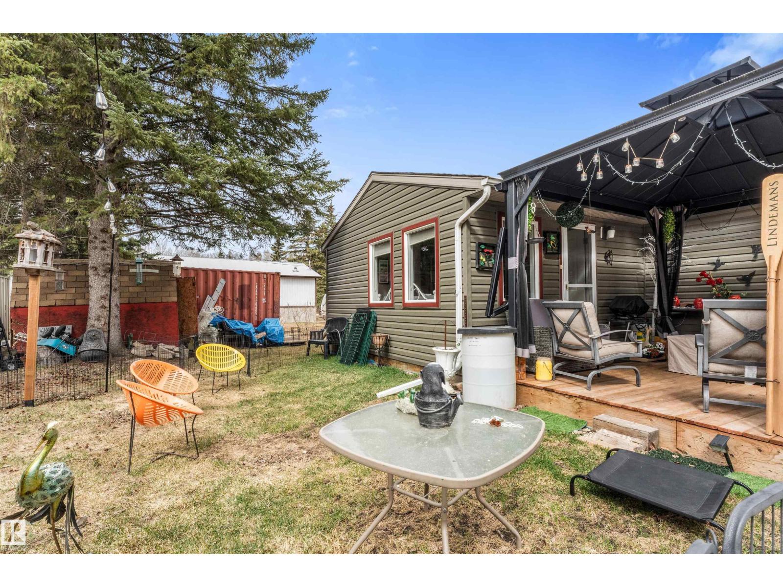 6317 49 ST - 34