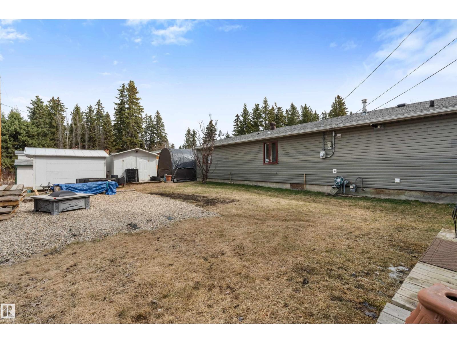 6317 49 ST - 39