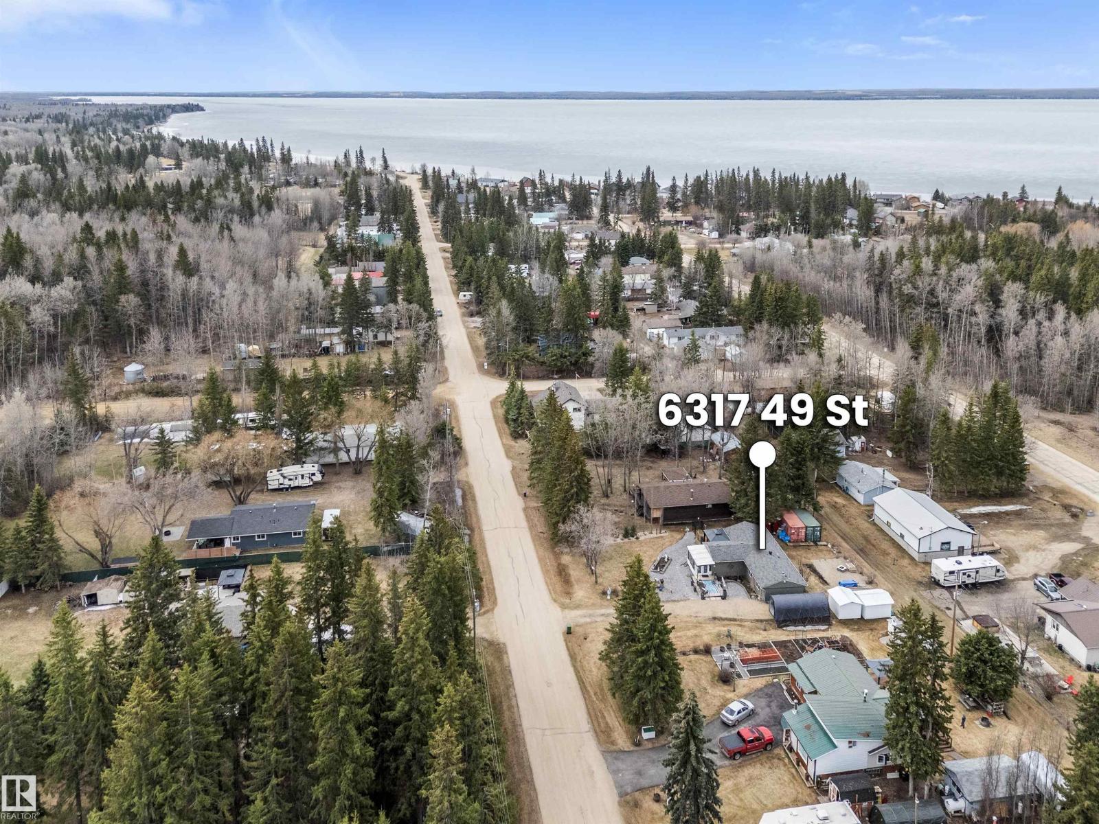 6317 49 ST - 6