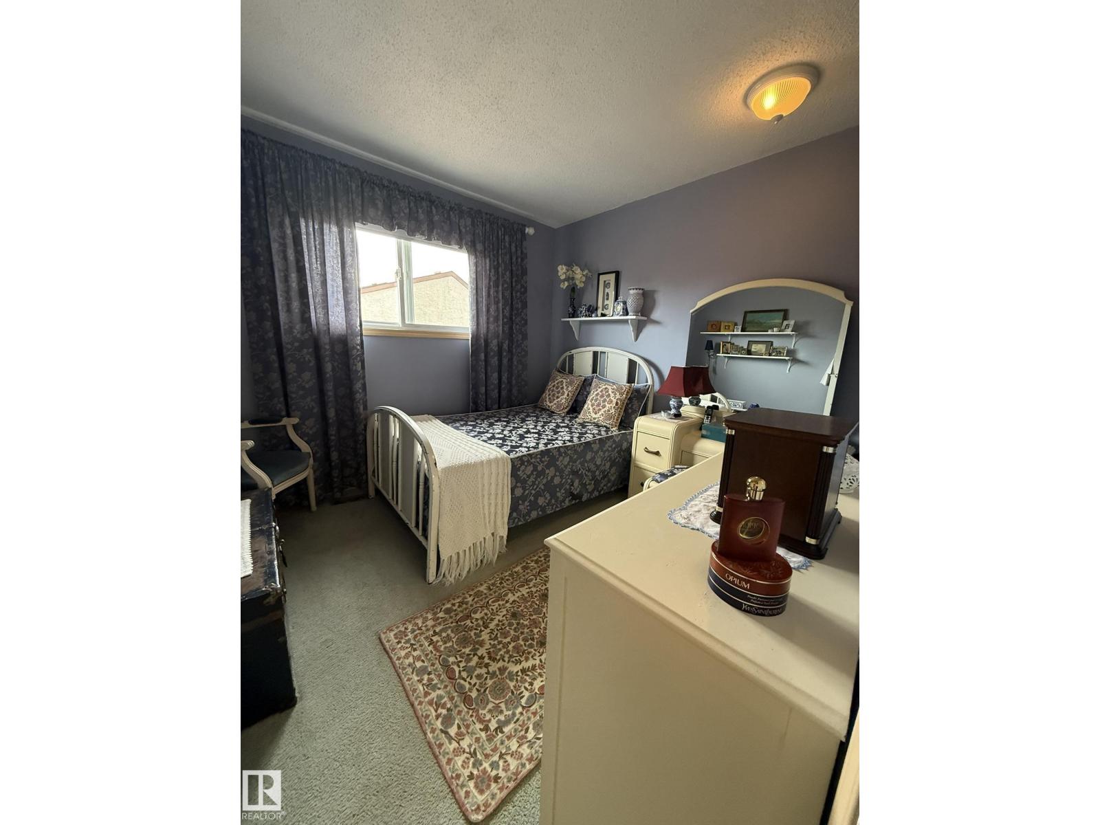 18525 66 AV NW, Edmonton