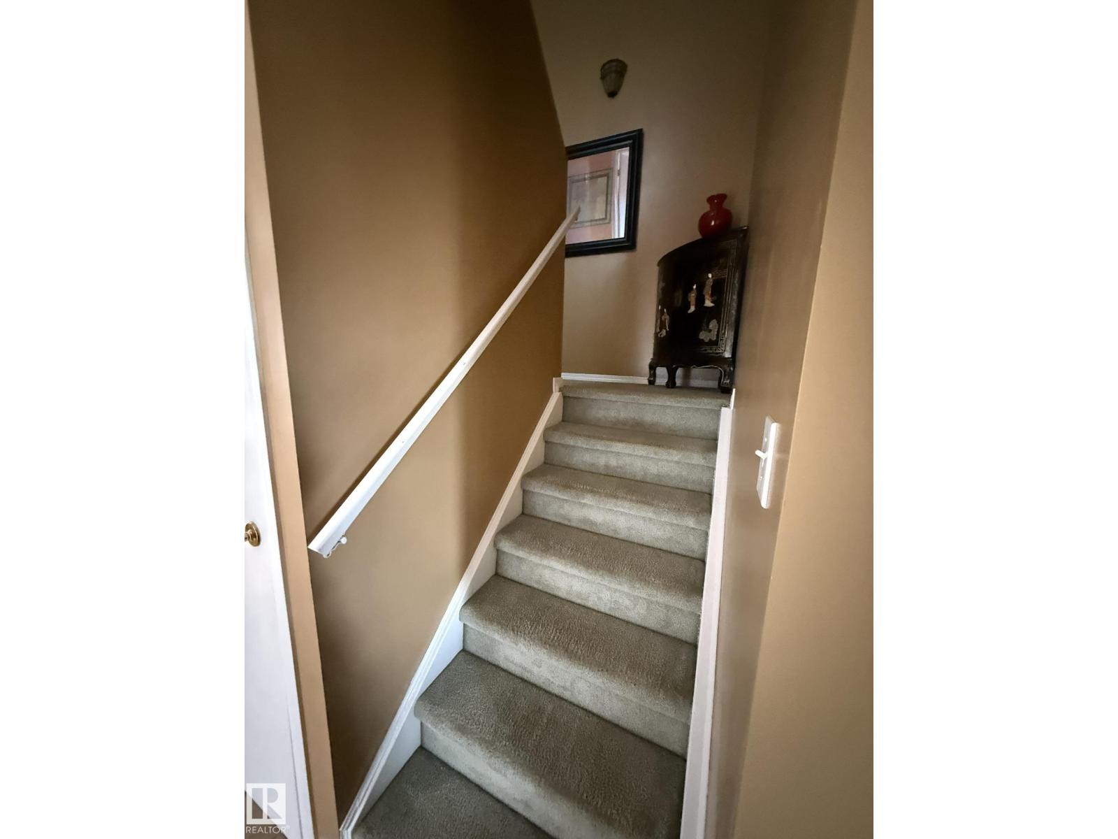 18525 66 AV NW, Edmonton