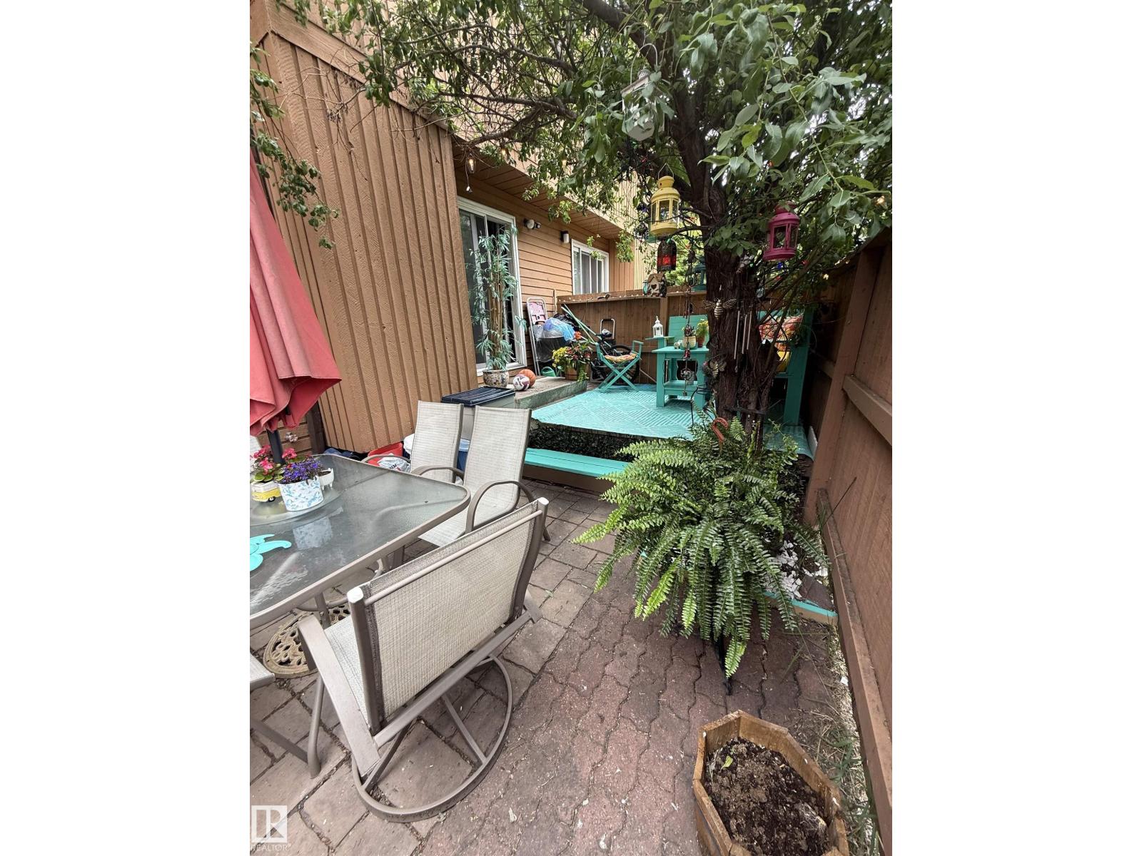 18525 66 AV NW, Edmonton