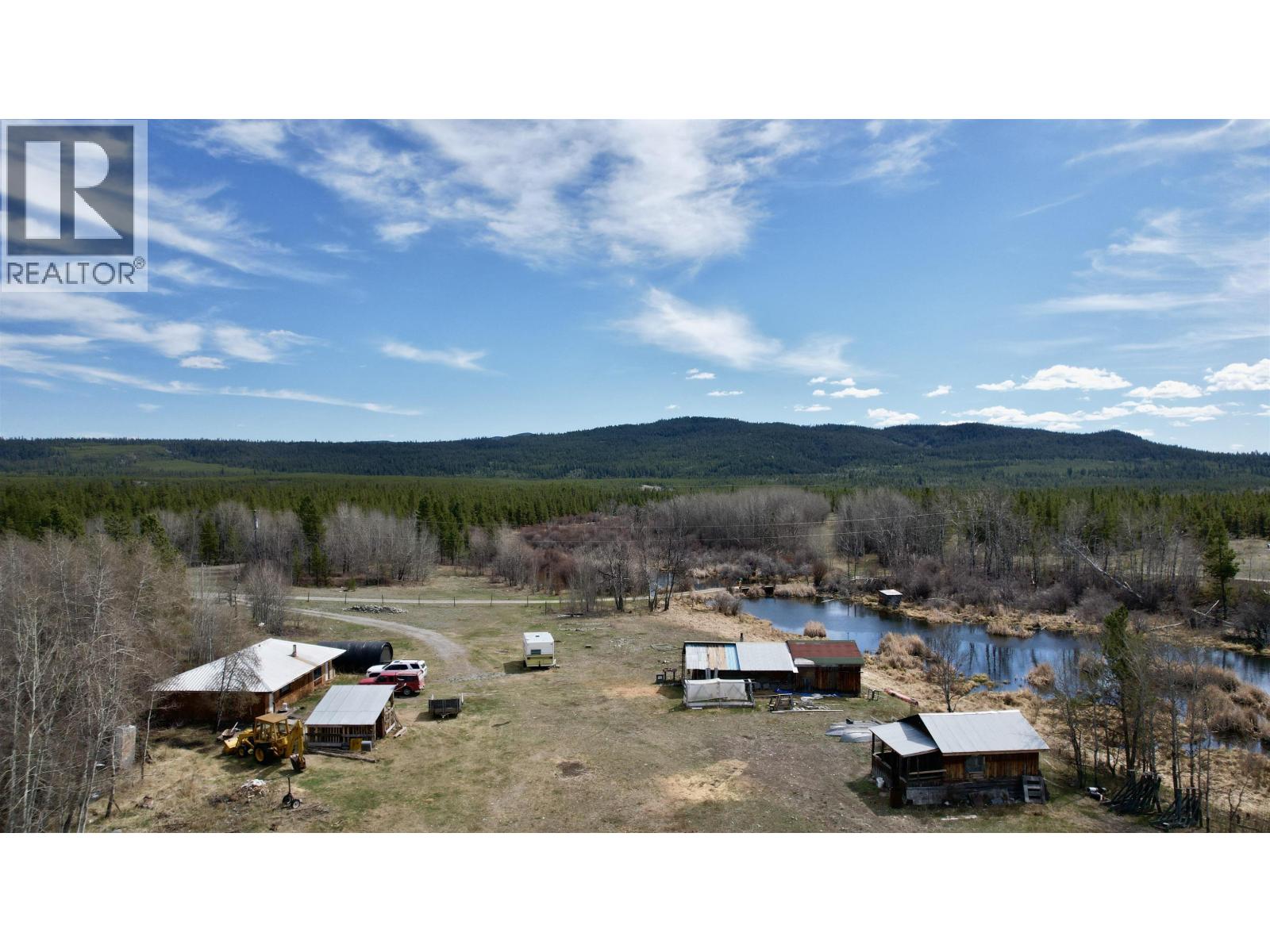 2428 CHILANKO LOOP ROAD - 9