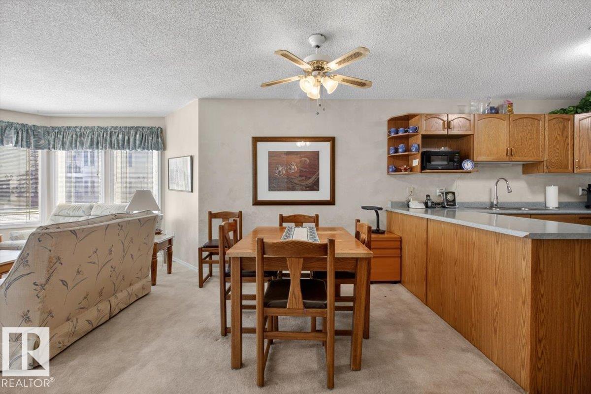 #105 5212 25 AV NW NW, Edmonton