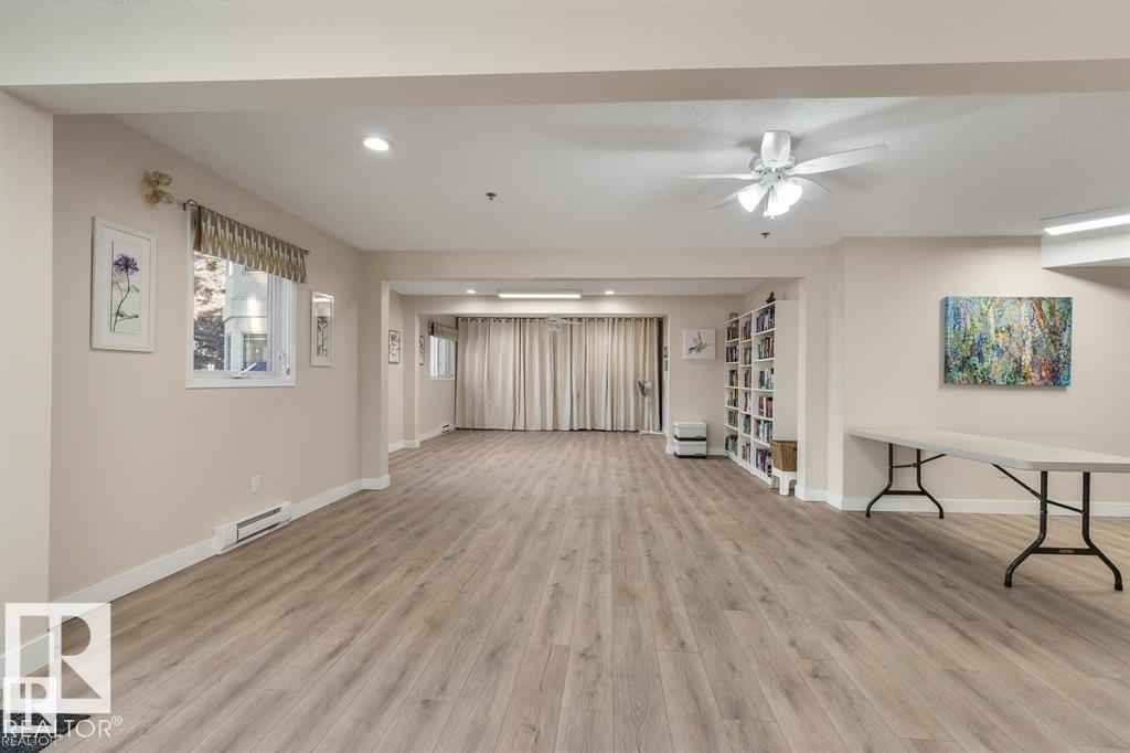 #105 5212 25 AV NW NW, Edmonton