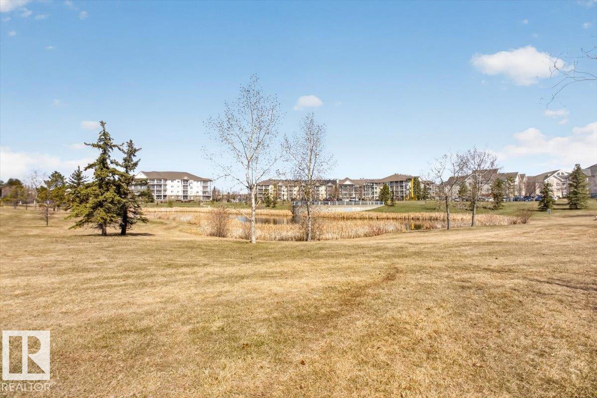 #105 5212 25 AV NW NW, Edmonton