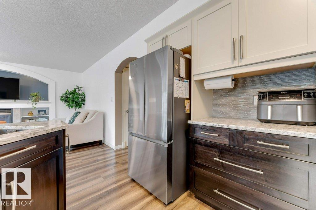 3913 MCMULLEN GREEN GR SW, Edmonton