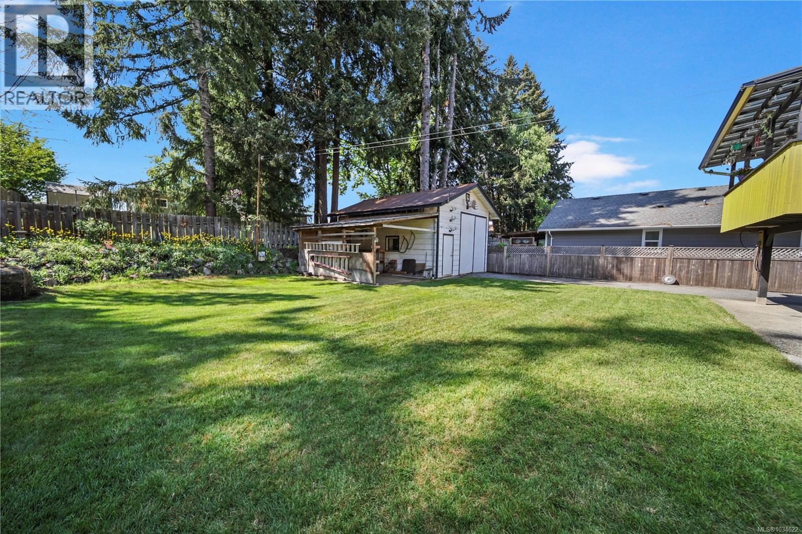 3950 Dunsmuir St - 32