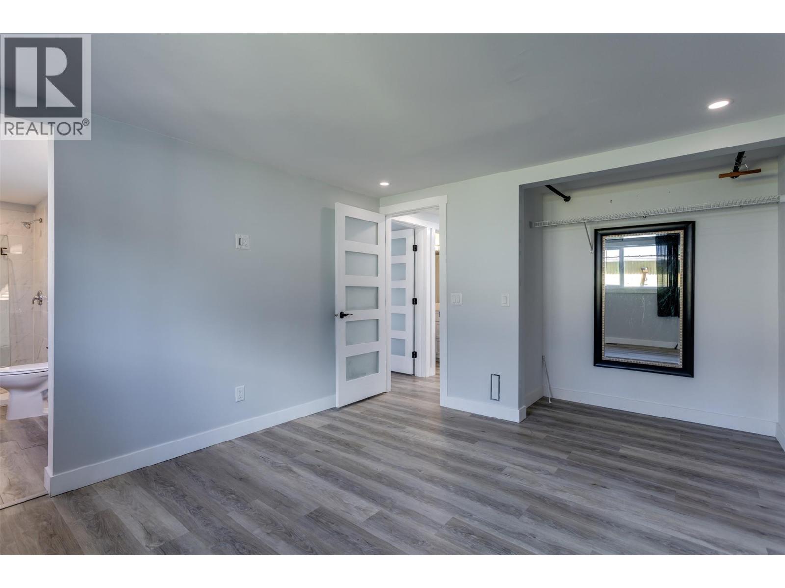 #25 2095 Boucherie Road - 26