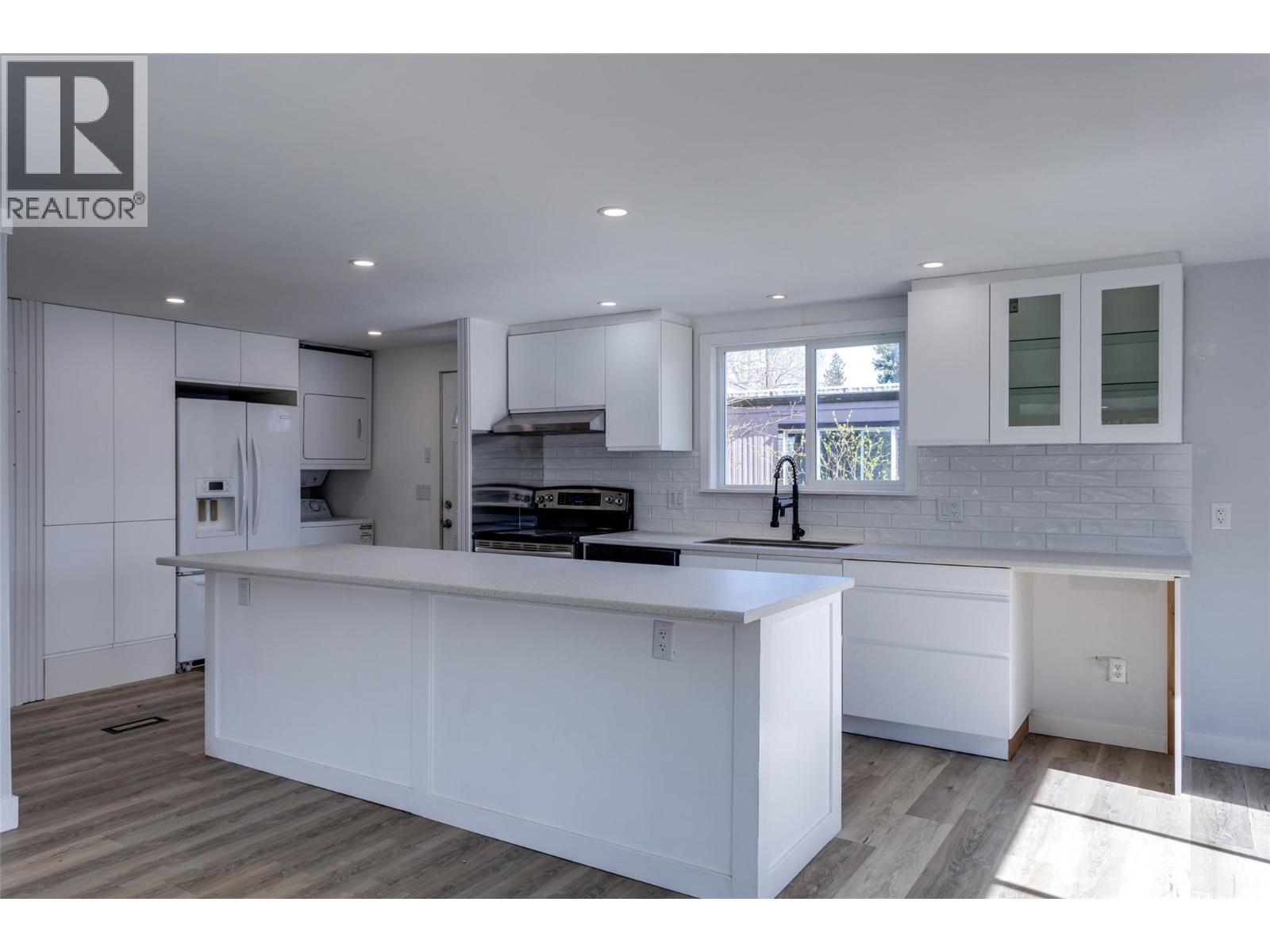 #25 2095 Boucherie Road - 13