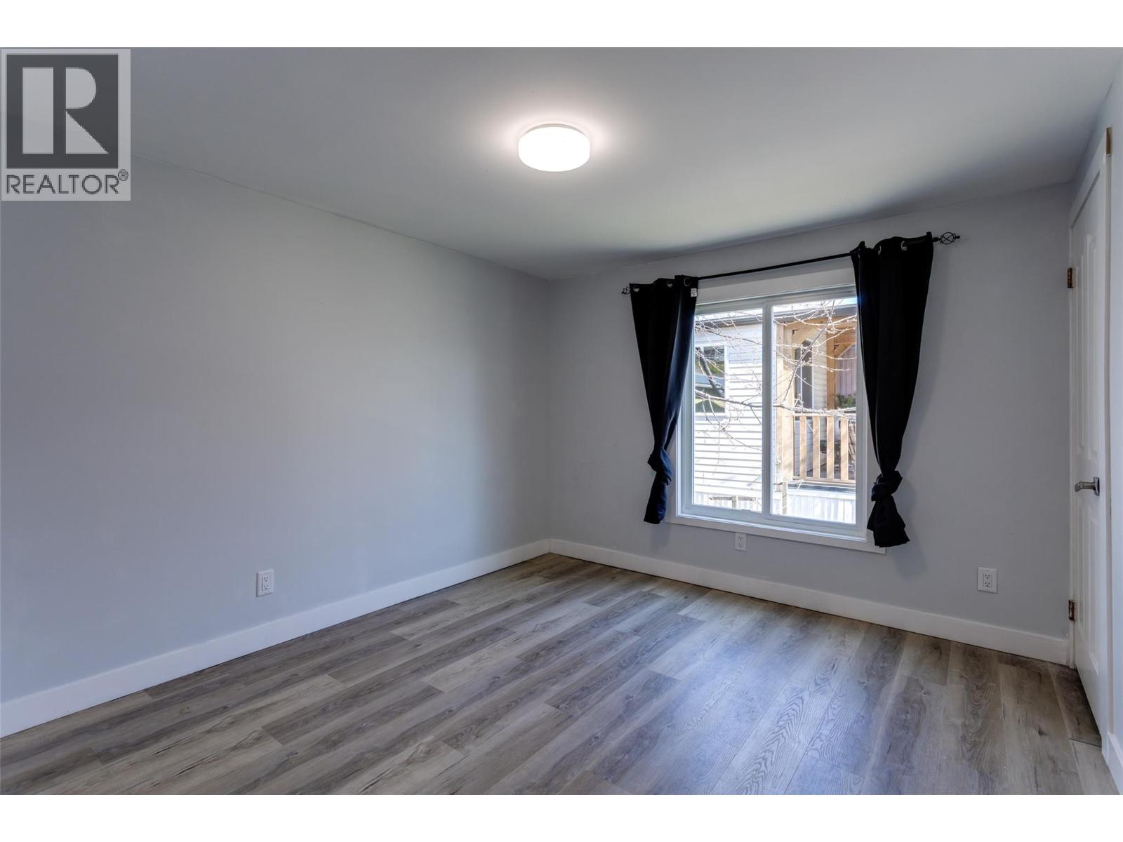 #25 2095 Boucherie Road - 29