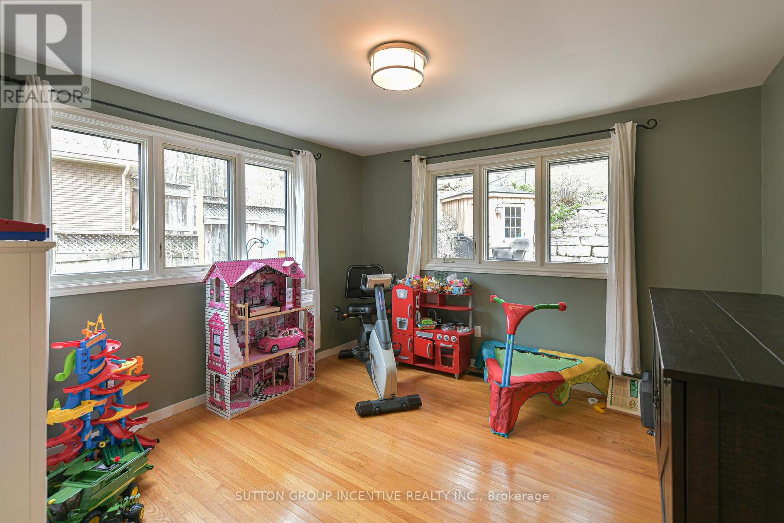 1363 ST. VINCENT STREET - 37