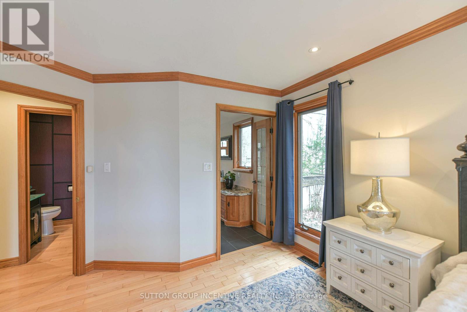1363 ST. VINCENT STREET - 45