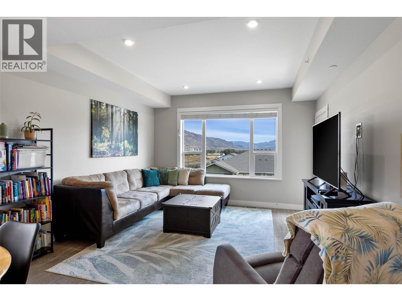 #110 8800 DALLAS Drive - 12