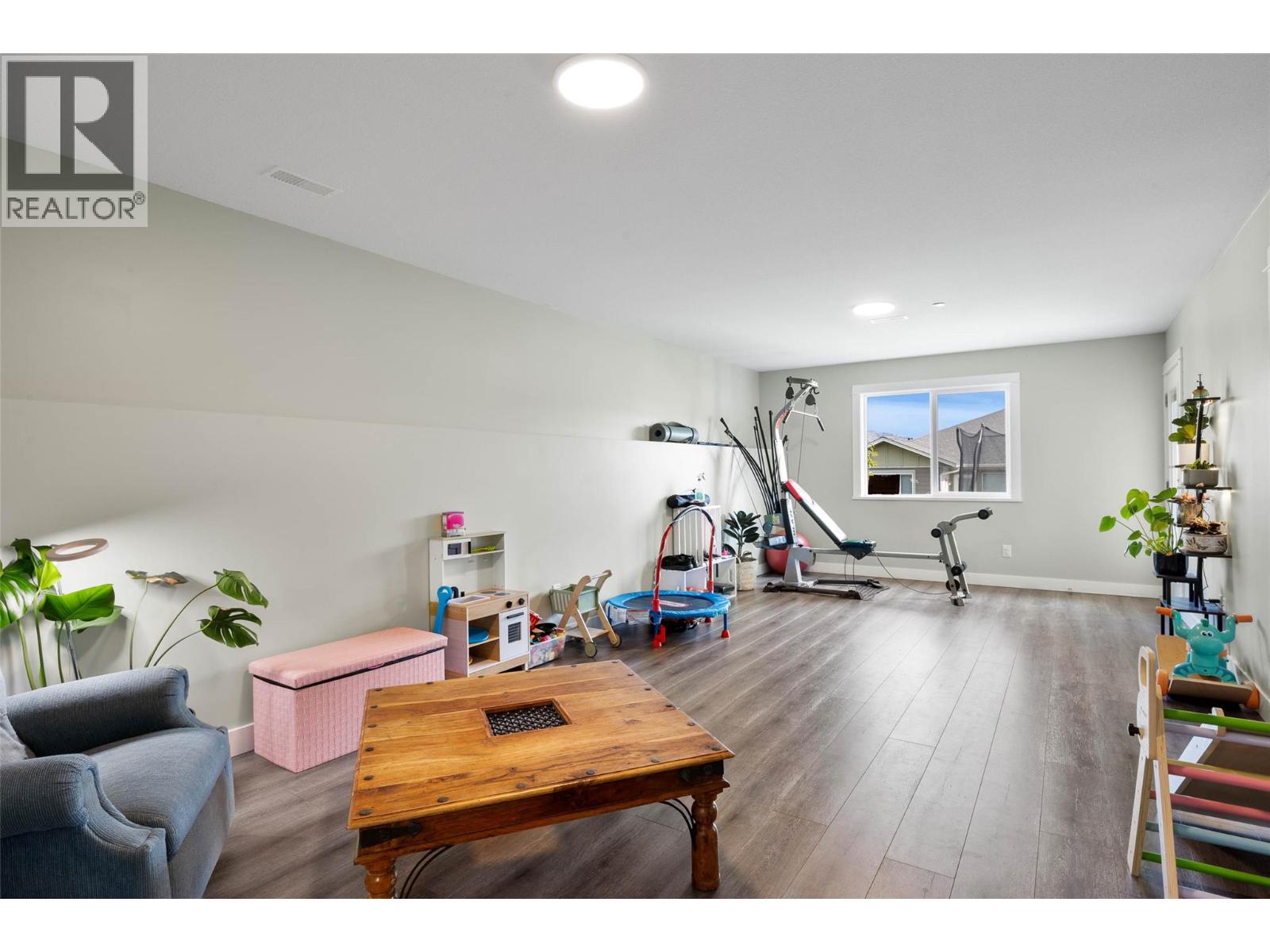 #110 8800 DALLAS Drive - 25