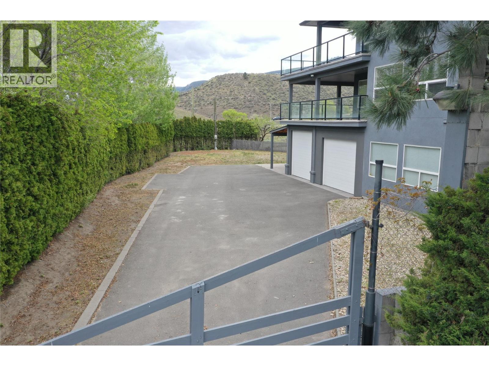 1491 Pine Crescent - 5