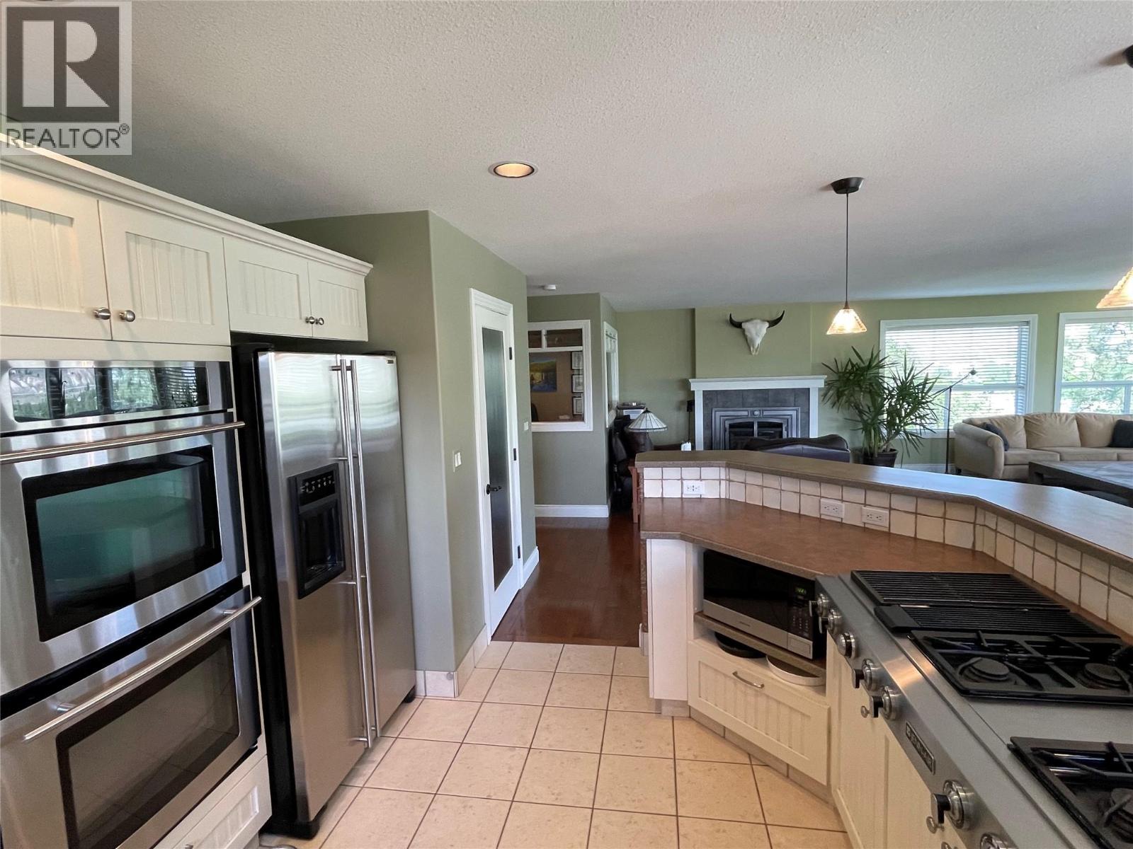 1491 Pine Crescent - 67