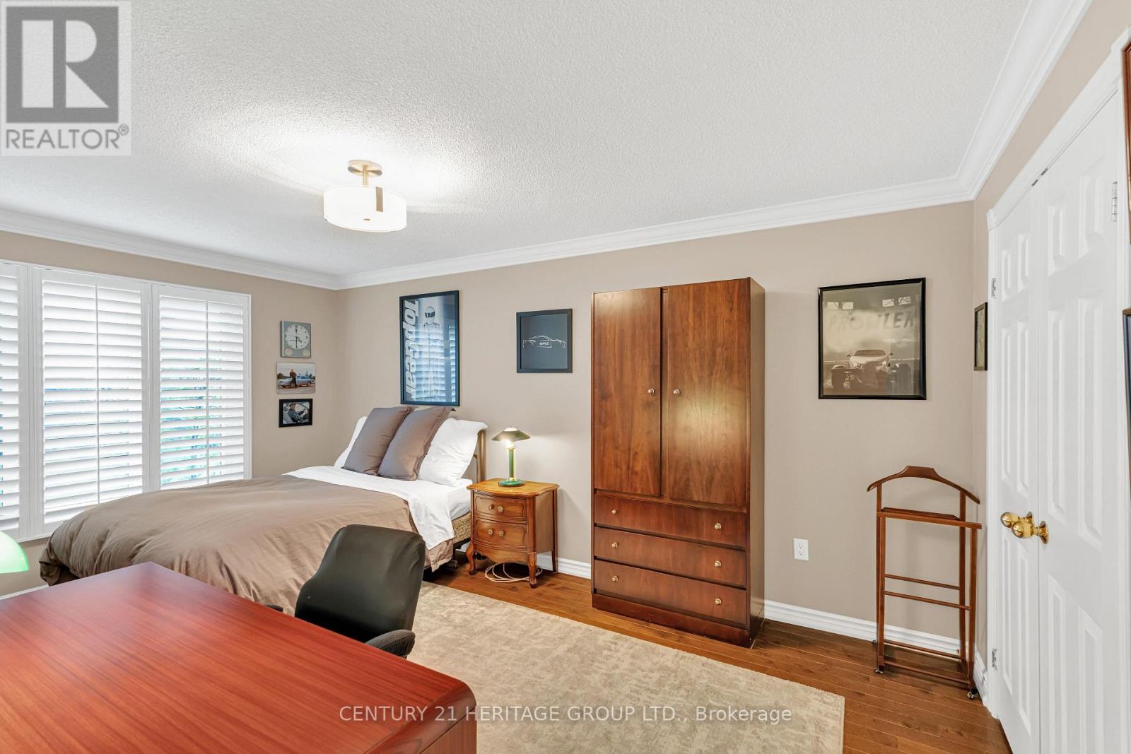287 BURNS BOULEVARD - 21