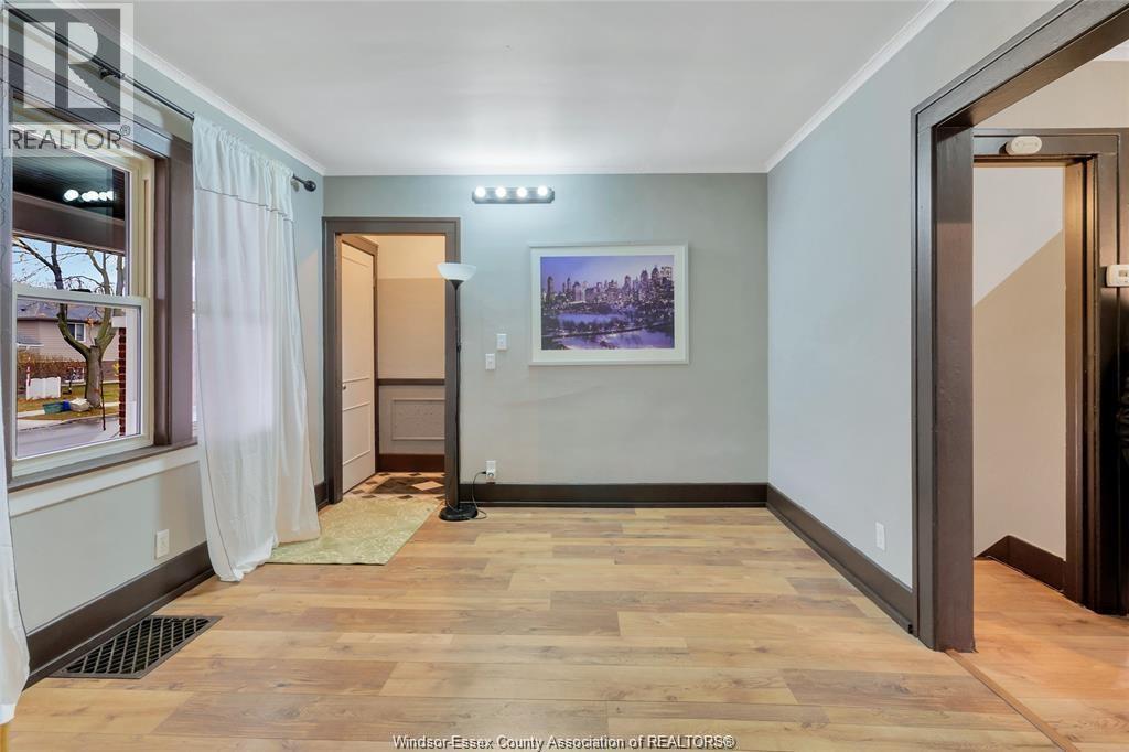 739 JOSEPHINE Unit# MAIN, Windsor, Ontario, N9B2L2 — Photo 6