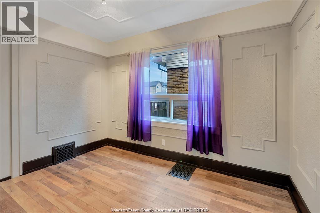739 JOSEPHINE Unit# MAIN, Windsor, Ontario, N9B2L2 — Photo 7