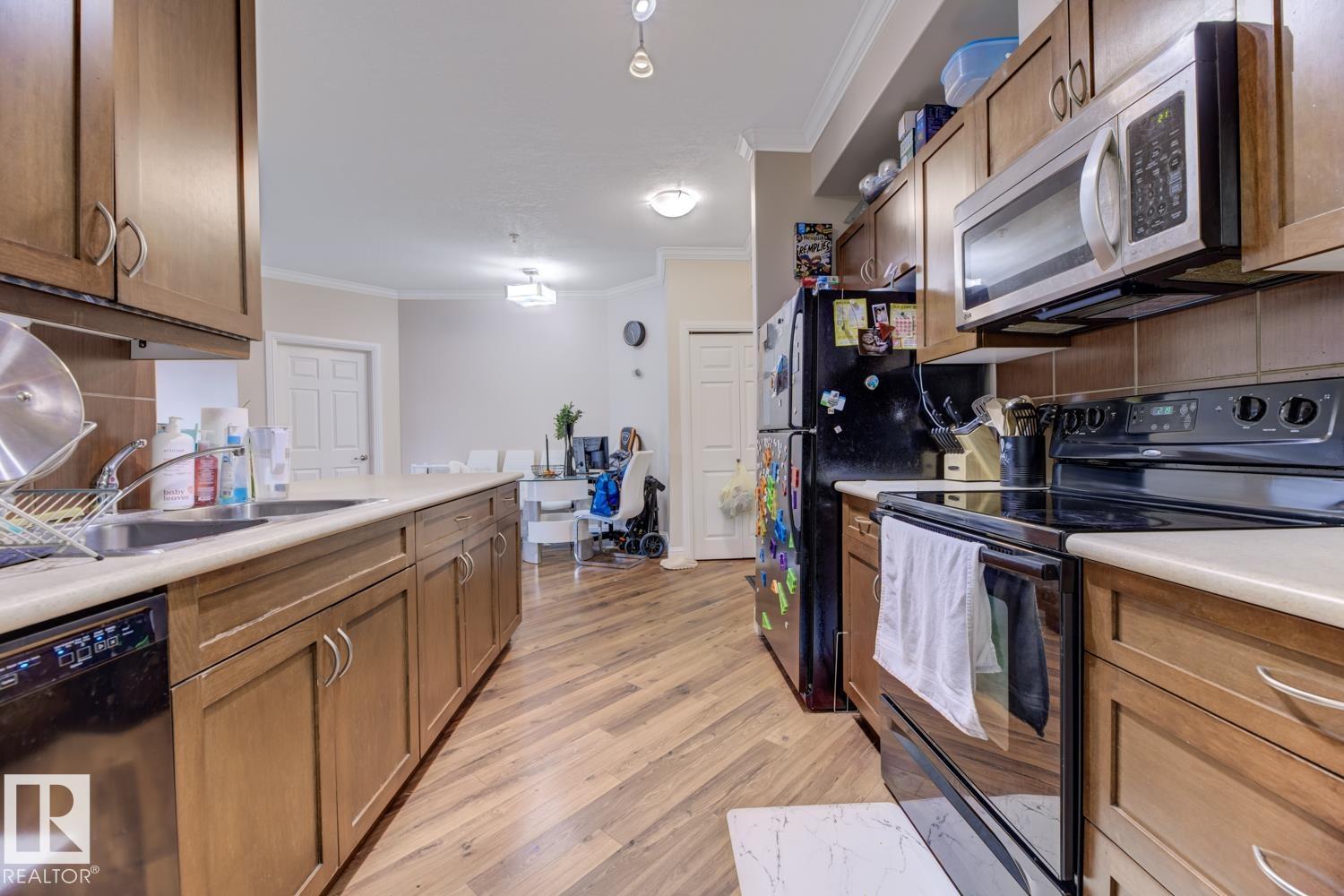 #111 14604 125 ST NW, Edmonton