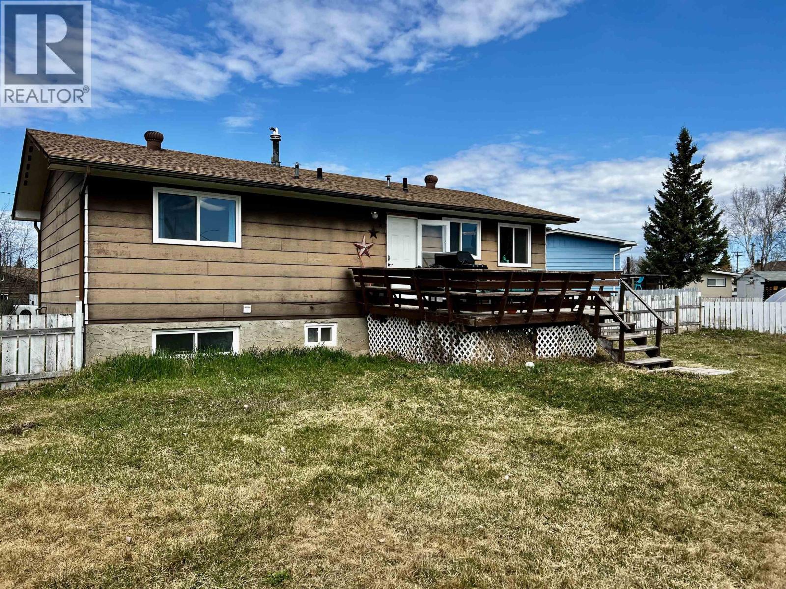 426 ENDAKO PLACE, Fraser Lake